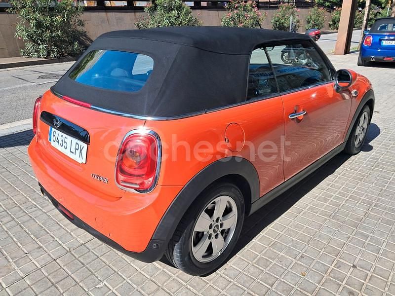 Usado Mini Cooper Cabriolet 136 CV (100 kW) 2021 Naranja Descapotable