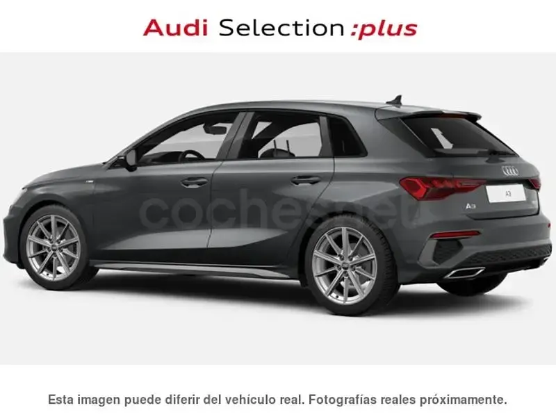 Usado Audi A3 Ambiente 150 CV (110 kW) 2024 Gris / plata Berlina