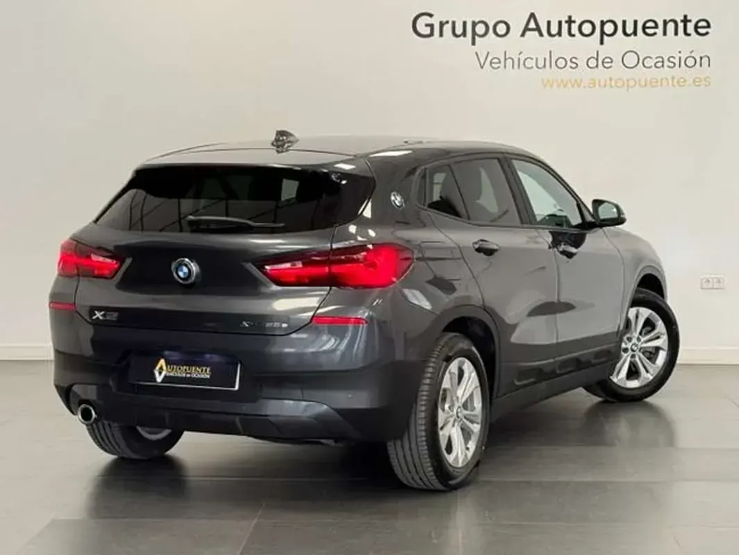 Usado BMW X2 Comfort Edition 220 CV (161 kW) 2021 Gris SUV