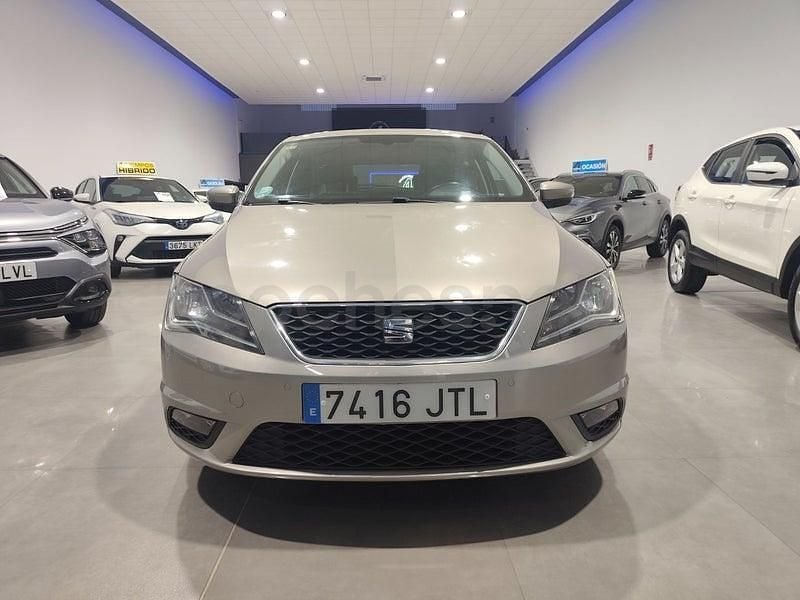 Usado Seat Toledo Style 115 CV (84 kW) 2016 Beige Utilitario