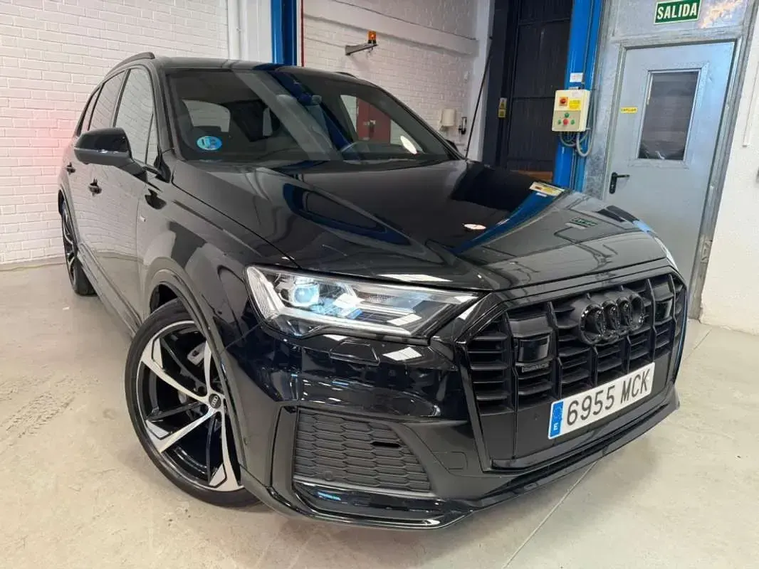 Usado Audi Q7 Ambiente 286 CV (210 kW) 2022 Negro SUV