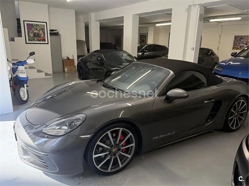 Gris / plata Usado 2017 Porsche 718 Boxster S Descapotable | 58.000 € - Imagen 1/4