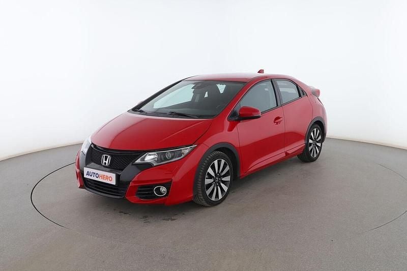 Rojo Usado 2015 Honda Civic Elegance Utilitario | 14.299 € (Precio justo) - Imagen 1/3