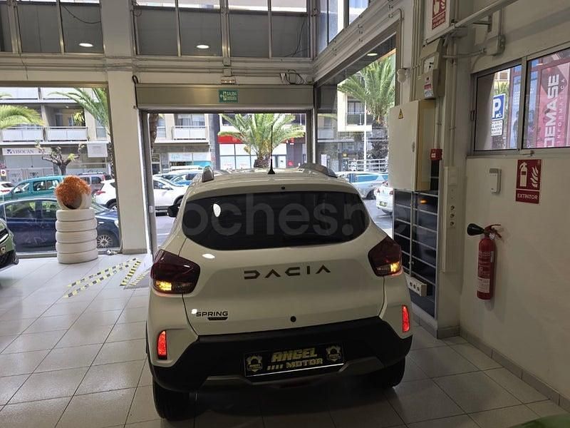 Usado Dacia Spring Expression 47 kW (65 CV) 2023 Eléctrico Utilitario