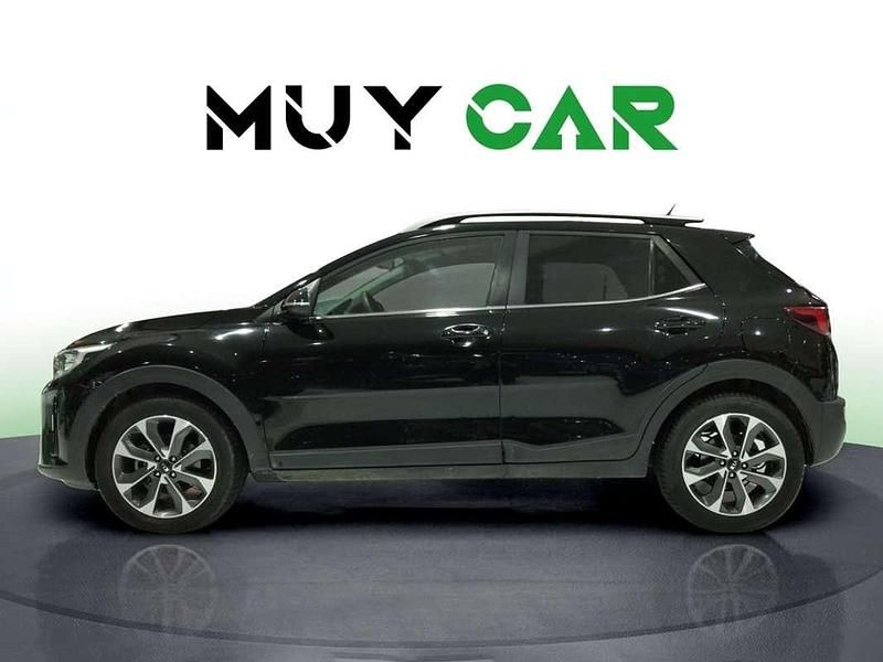 Usado Kia Stonic 120 CV (88 kW) 2017 Negro SUV