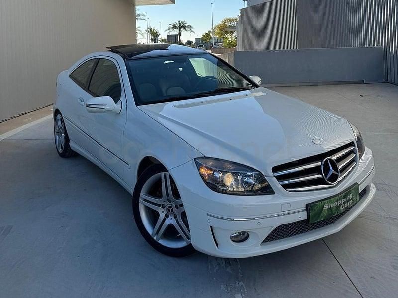 Usado Mercedes CLC220 150 CV (110 kW) 2011 Blanco Utilitario