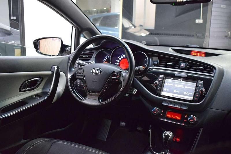 Usado Kia ProCeed 136 CV (100 kW) 2016 Utilitario