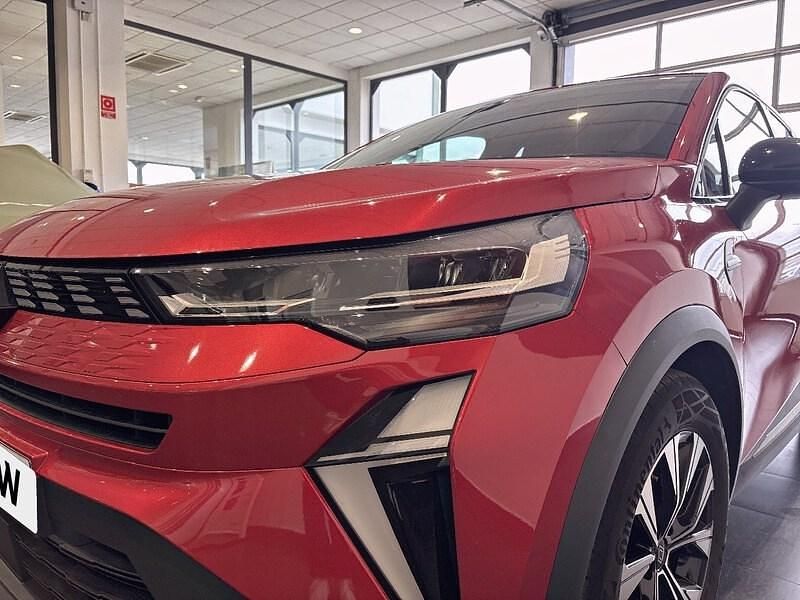 Usado Renault Symbioz Techno 145 CV (106 kW) 2025 Rojo SUV