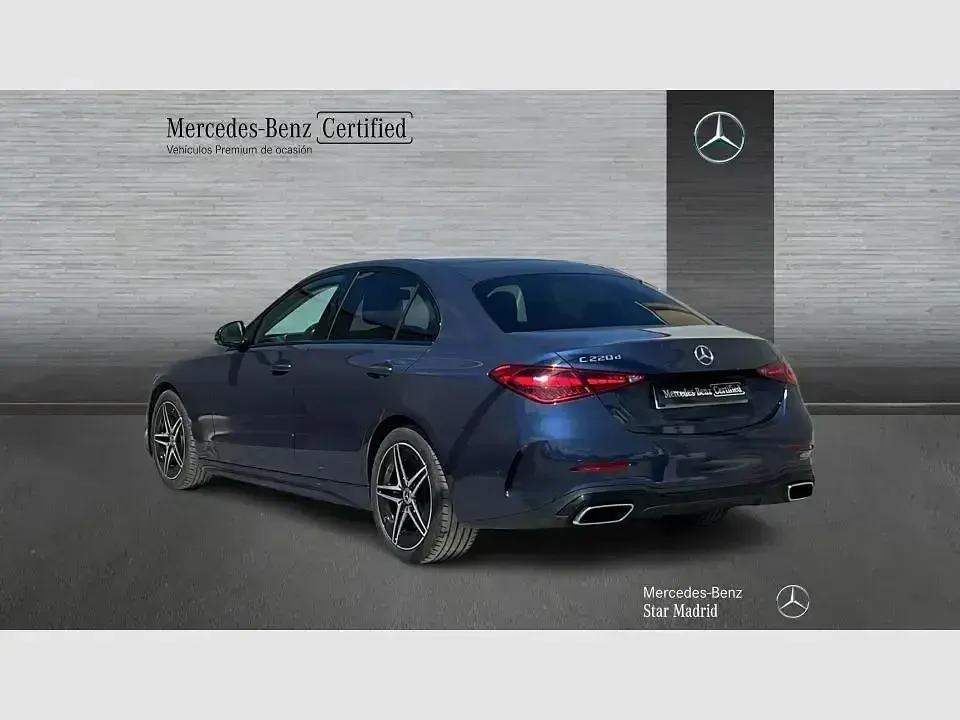 Usado Mercedes C220 197 CV (144 kW) 2025 Azul Berlina