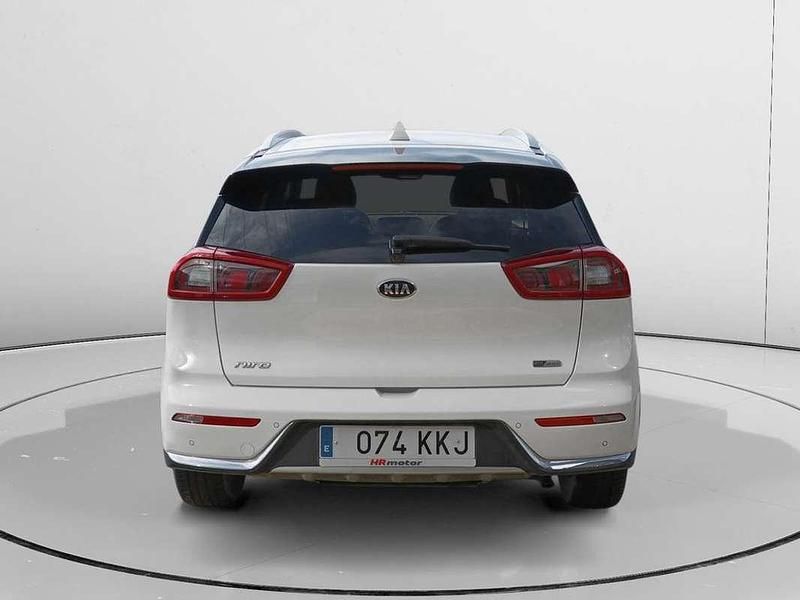 Usado Kia Niro 141 CV (103 kW) 2018 Blanco SUV