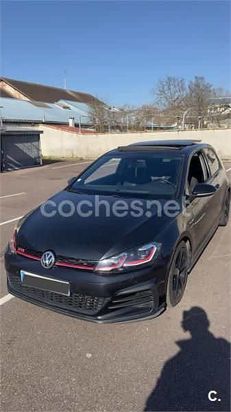 Usado VW Golf VII GTI 230 CV (169 kW) 2018 Negro Berlina