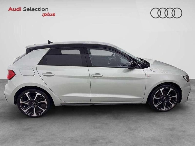 Usado Audi A1 Sportback Black Edition 116 CV (85 kW) 2025 Gris Utilitario