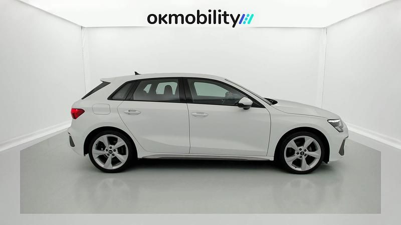 Usado Audi A3 Sportback e-tron S-Line 150 CV (110 kW) 2023 Ibis weiss Utilitario