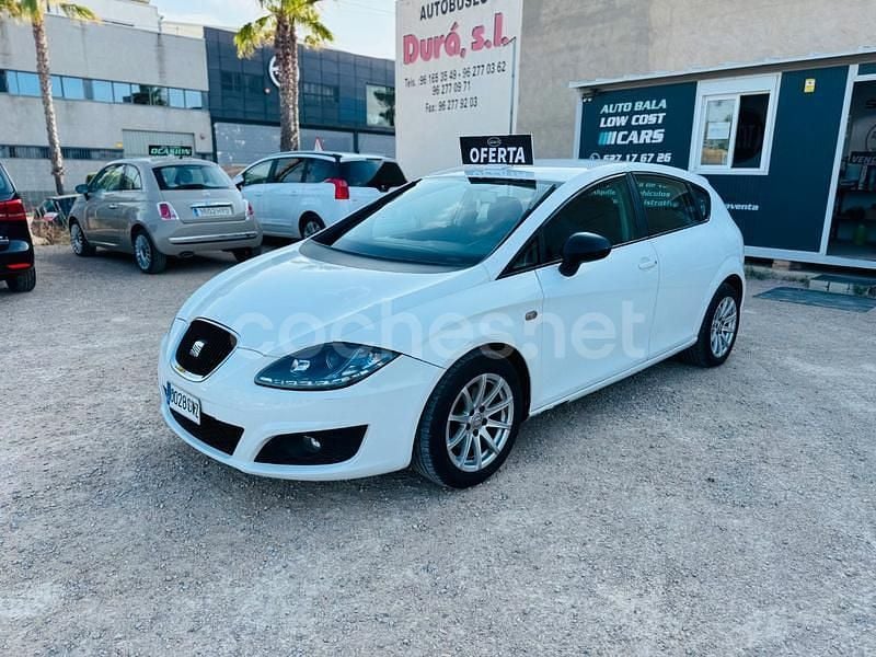 Blanco Usado 2010 Seat Leon Reference Berlina | 5700 € (Precio justo) - Imagen 1/4