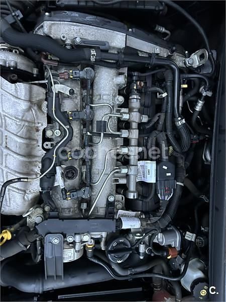 Usado Opel Astra GTC Sportive 165 CV (121 kW) 2011 Negro Berlina