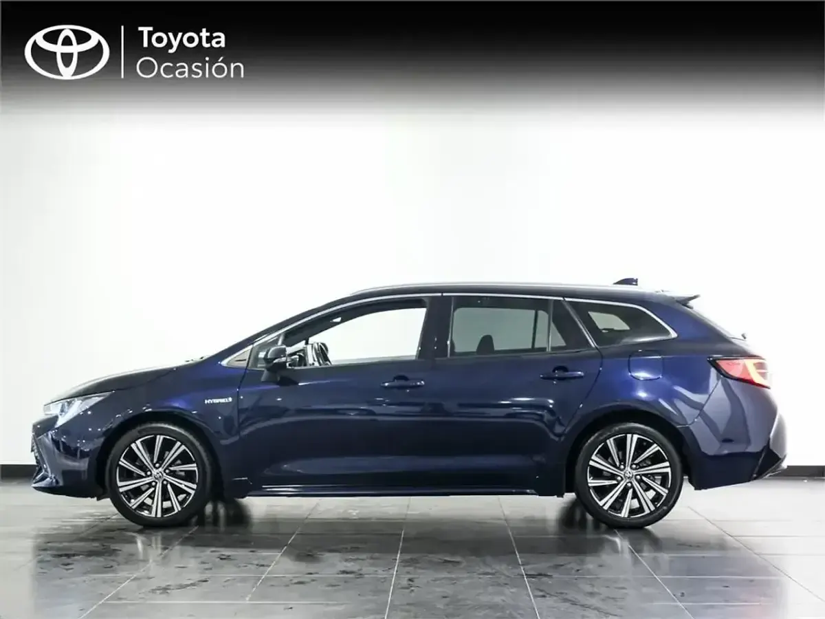 Usado Toyota Corolla Sport 122 CV (89 kW) 2021 Azul Familiar