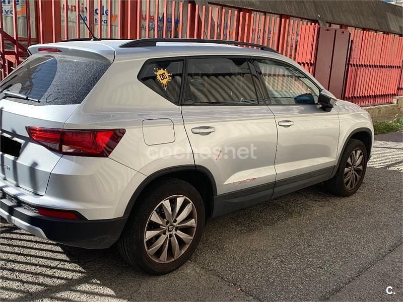 Usado Seat Ateca Style 115 CV (84 kW) 2017 Gris / plata SUV