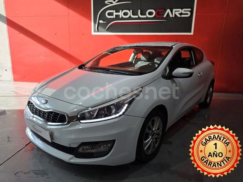 Usado Kia ProCeed 110 CV (80 kW) 2015 Blanco Berlina