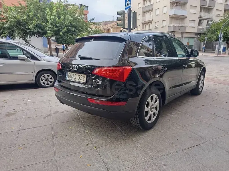 Usado Audi Q5 170 CV (125 kW) 2010 Negro SUV