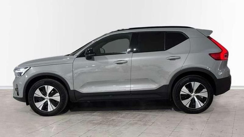 Usado Volvo XC40 Plus 163 CV (119 kW) 2025 Gris SUV