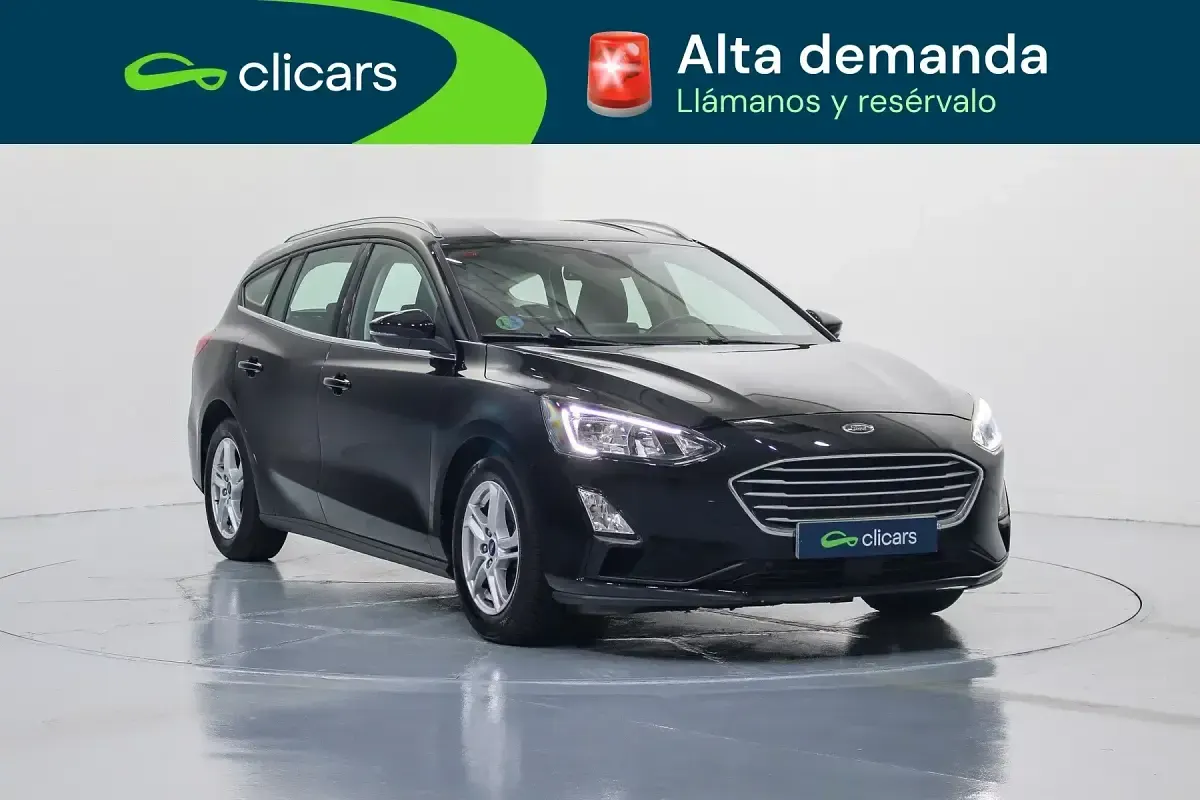 Usado Ford Focus Active 125 CV (91 kW) 2021 Negro Familiar