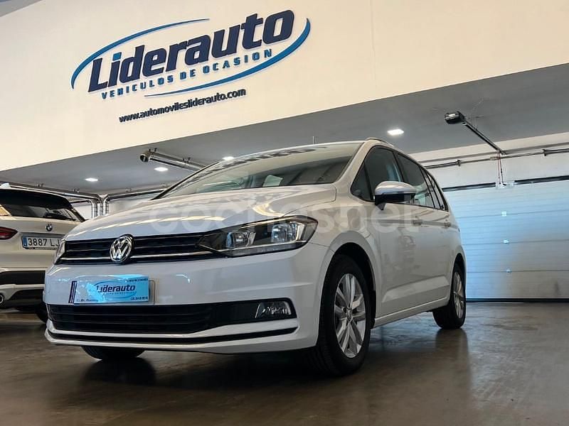 Blanco Usado 2019 VW Touran Business Monovolumen | 19.999 € (Super precio) - Imagen 1/4