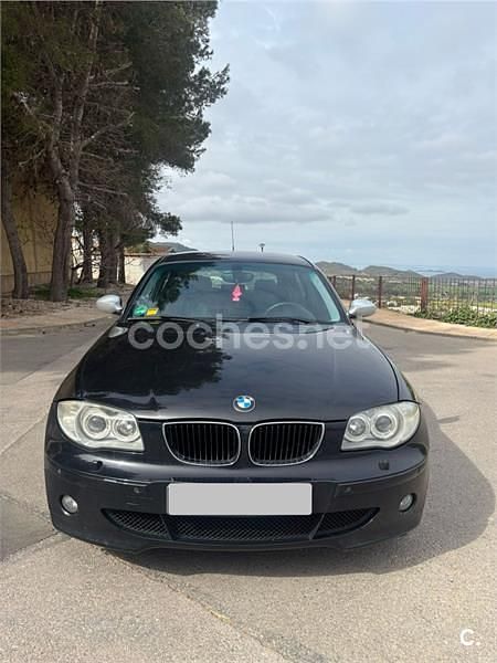 Usado BMW 120 150 CV (110 kW) 2007 Negro Utilitario