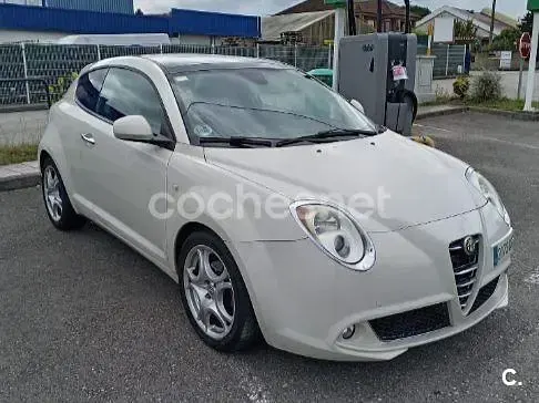 Usado Alfa Romeo MiTo Distinctive 90 CV (66 kW) 2009 Blanco Utilitario