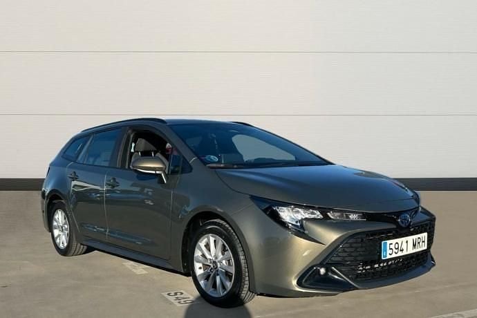 Usado 2024 Toyota Corolla Active Familiar | 22.650 € (Buen precio) - Imagen 1/4