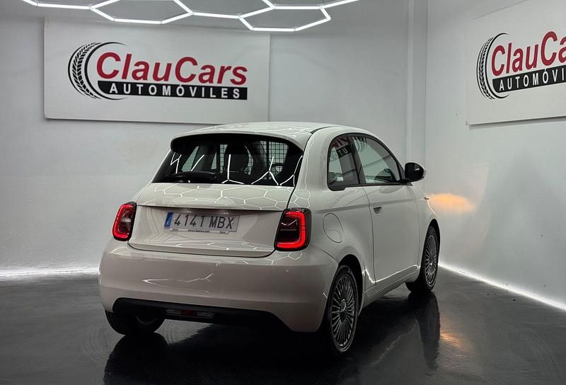 Usado Fiat 500e Icon 86 kW (118 CV) 2022 Blanco Utilitario