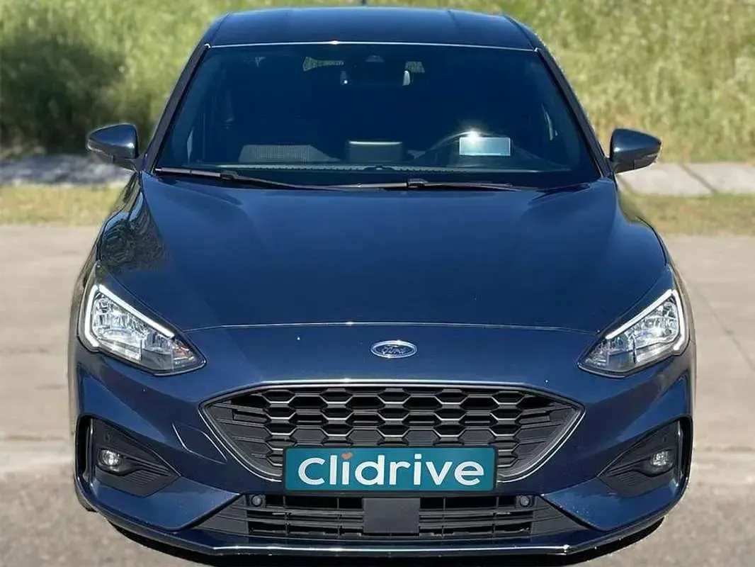 Usado Ford Focus ST-Line 120 CV (88 kW) 2020 Azul Utilitario
