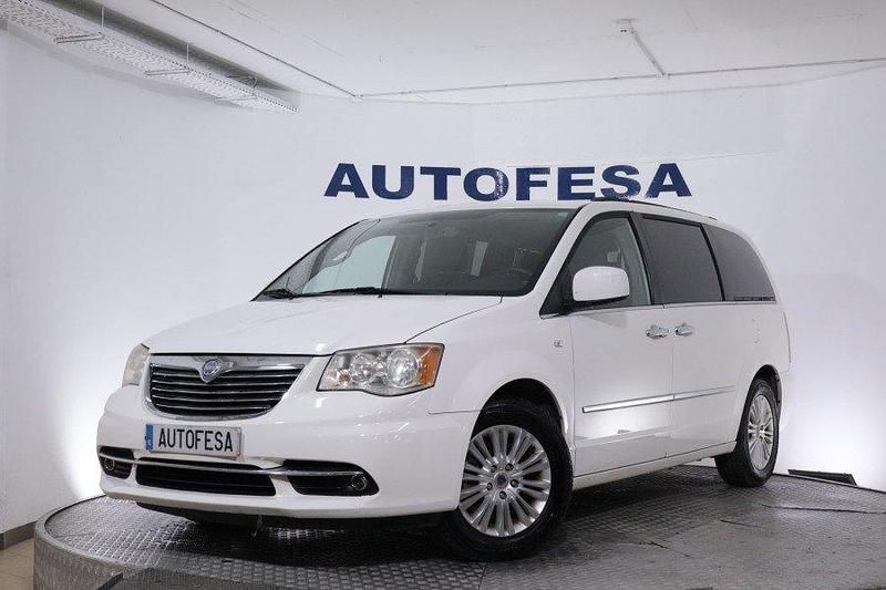 Blanco Usado 2011 Lancia Voyager Gold Monovolumen | 12.150 € (Buen precio) - Imagen 1/4