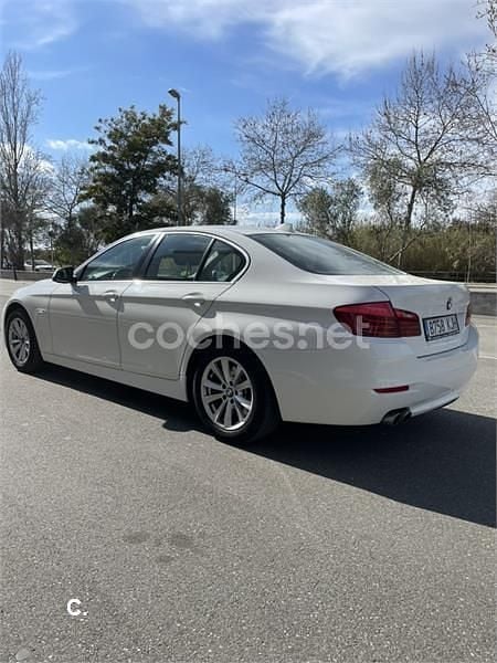 Usado BMW 520 Comfort Edition 184 CV (135 kW) 2014 Blanco Berlina