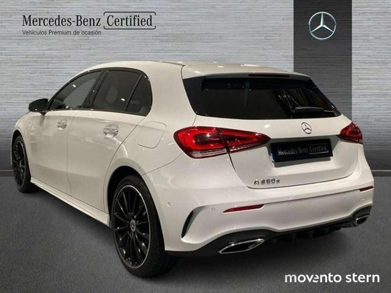 Usado Mercedes A250 218 CV (160 kW) 2021 Blanco Utilitario