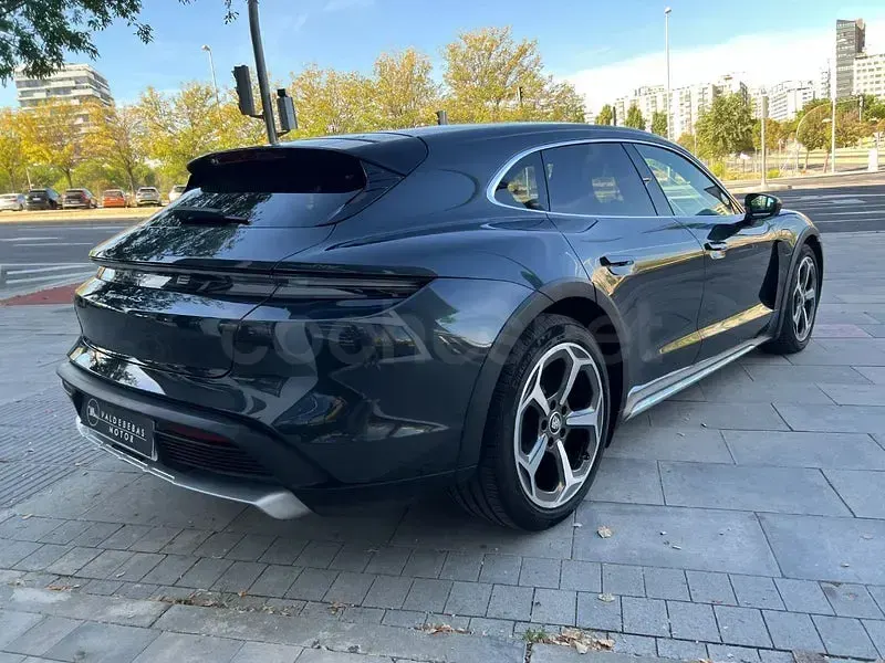 Usado Porsche Taycan 4S Cross Turismo 419 kW (571 CV) 2023 Eléctrico Berlina