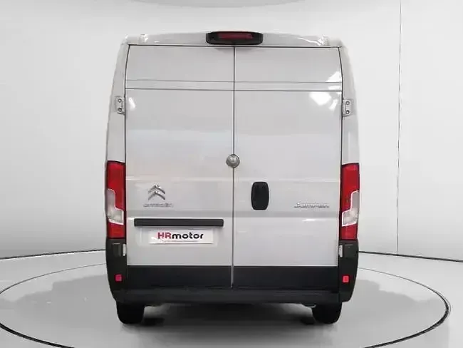Usado Citroën Jumper 140 CV (102 kW) 2023 Blanco Monovolumen