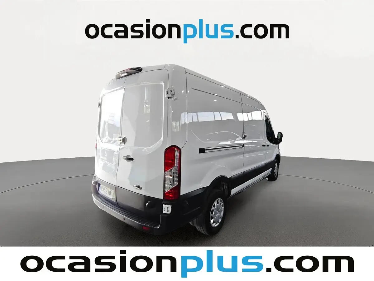 Usado Ford Transit Trend 135 kW (184 CV) 2024 Blanco Familiar