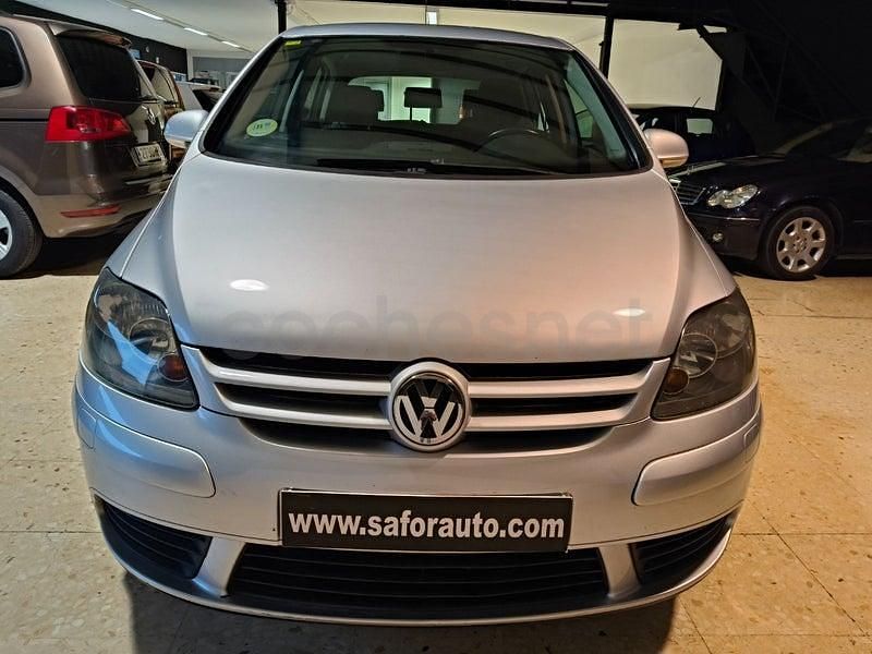 Usado VW Golf Plus Cross Sportline 105 CV (77 kW) 2007 Gris / plata Monovolumen