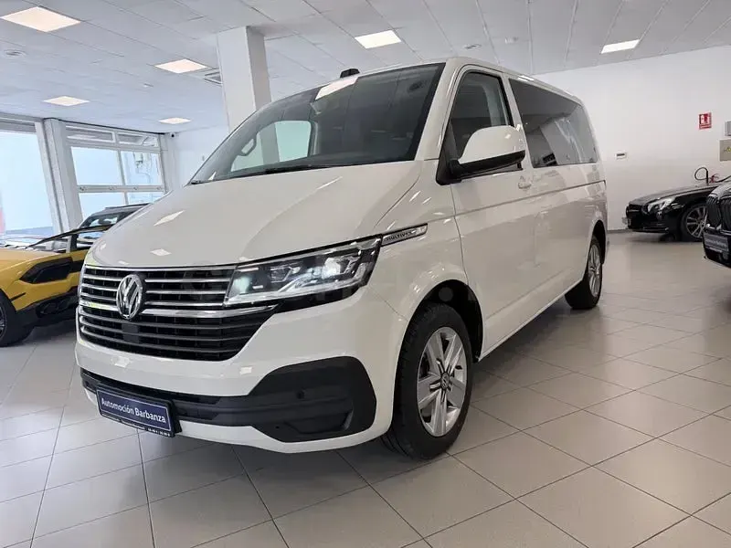 Usado VW Multivan 198 CV (145 kW) 2020 Blanco Monovolumen
