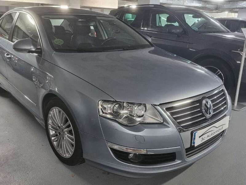Azul Usado 2007 VW Passat Highline Familiar | 11.500 € - Imagen 1/4