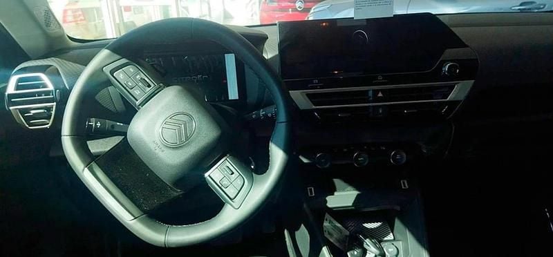 Nuevo Citroën C4 145 CV (106 kW) 2025 Blanco okenite Berlina