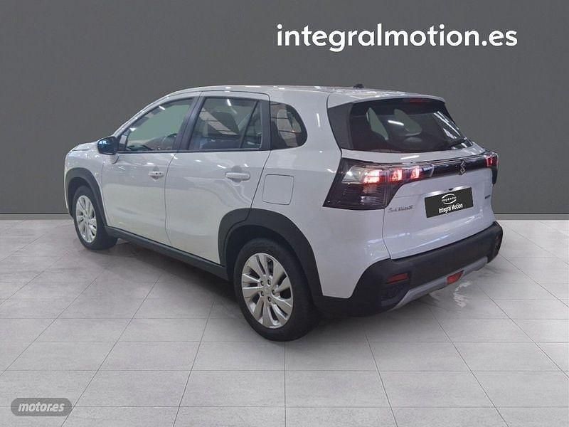 Nuevo Suzuki SX4 S-Cross 110 CV (80 kW) 2025 Rojo SUV