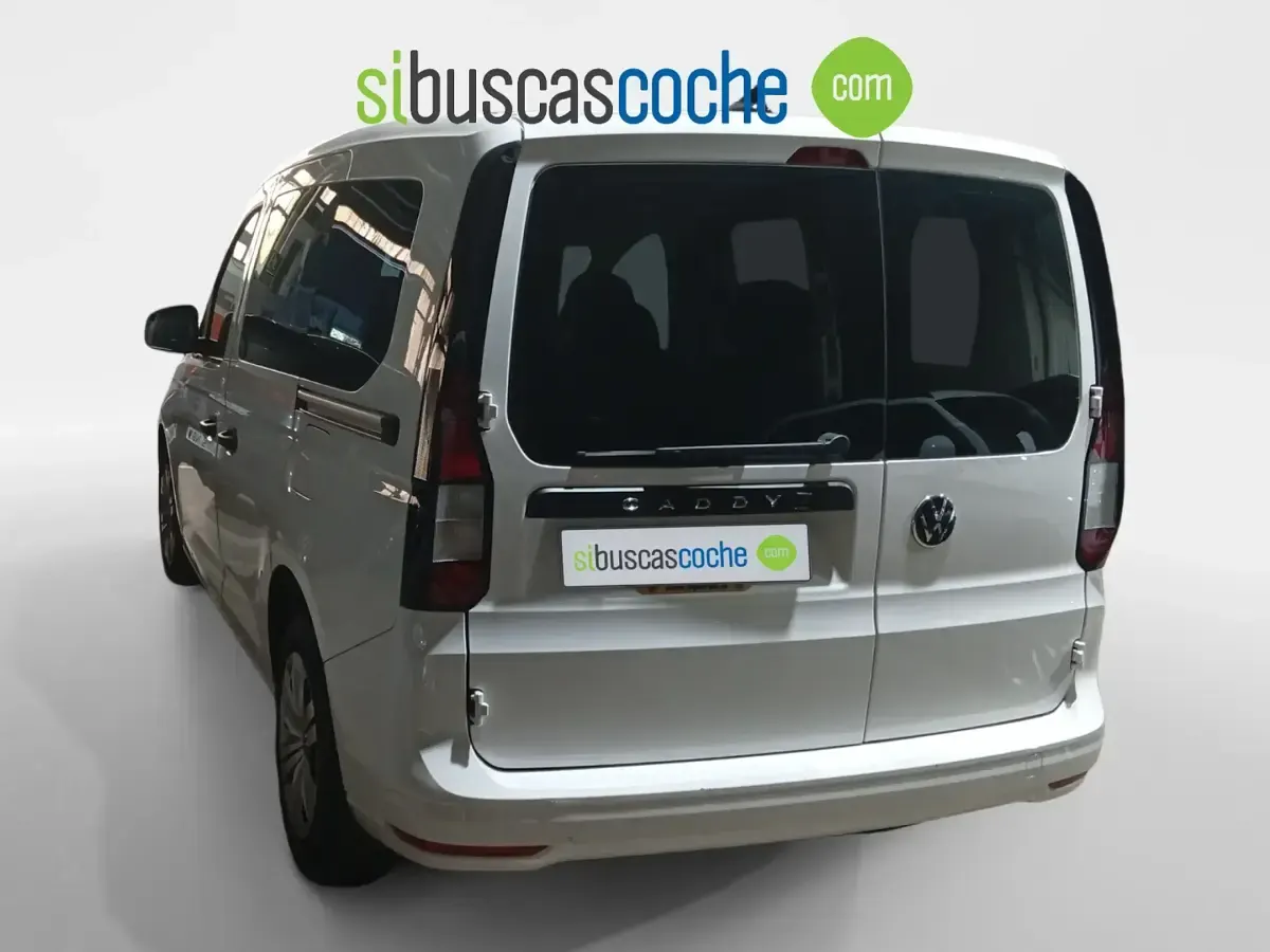 Usado VW Caddy 102 CV (75 kW) 2022 Blanco Monovolumen