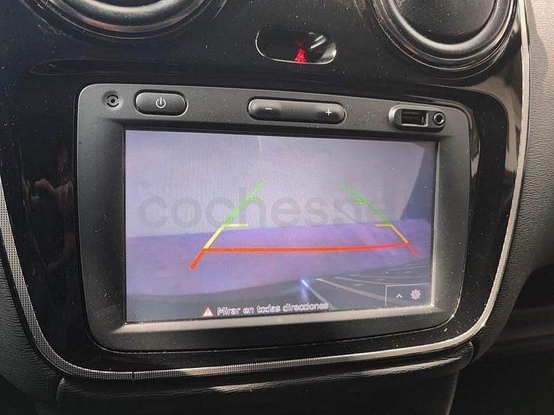 Usado Dacia Lodgy Stepway 102 CV (75 kW) 2018 Gris / plata Monovolumen