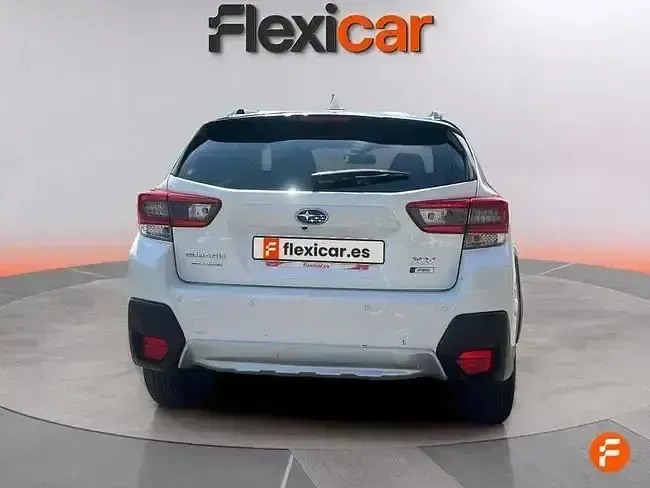 Usado Subaru XV 150 CV (110 kW) 2023 Blanco SUV