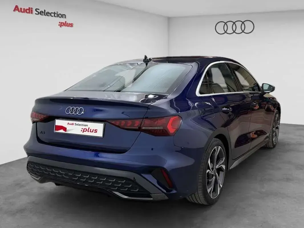 Usado Audi A4 S-Line 150 CV (110 kW) 2025 Azul Berlina