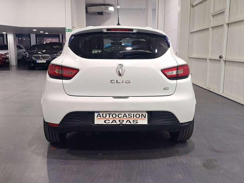 Używany Renault Clio IV Business 75 KM (55 kW) 2016 Biały Hatchback