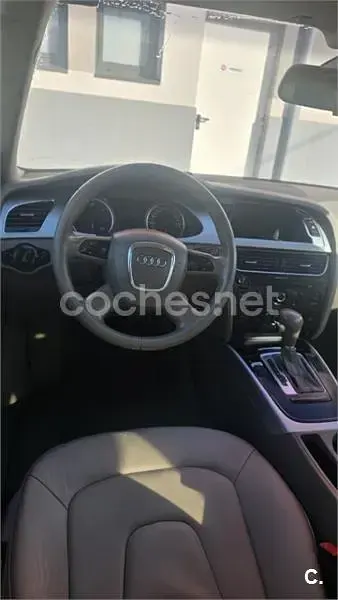 Usado Audi A4 143 CV (105 kW) 2009 Beige Familiar