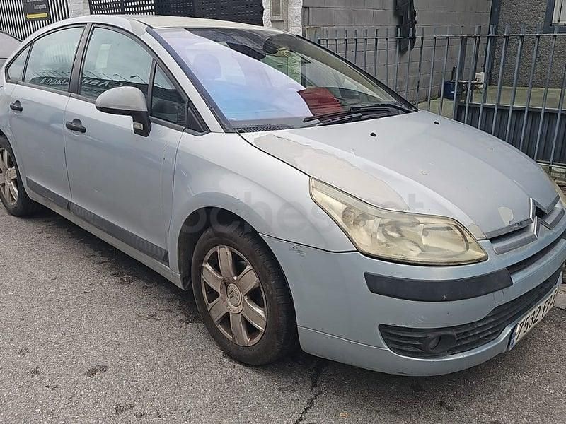 Usado Citroën C4 110 CV (80 kW) 2007 Azul Berlina