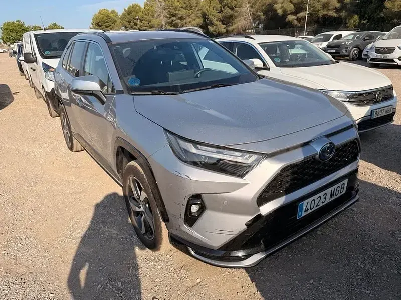 Usado Toyota RAV4 Hybrid Advance 306 CV (225 kW) 2023 Gris SUV